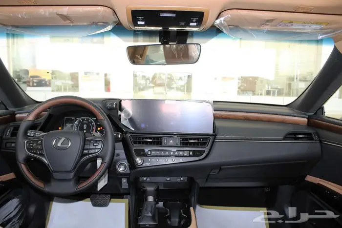 لكزس - ES 350 - CC - نص فل - بريمي - 2025 9