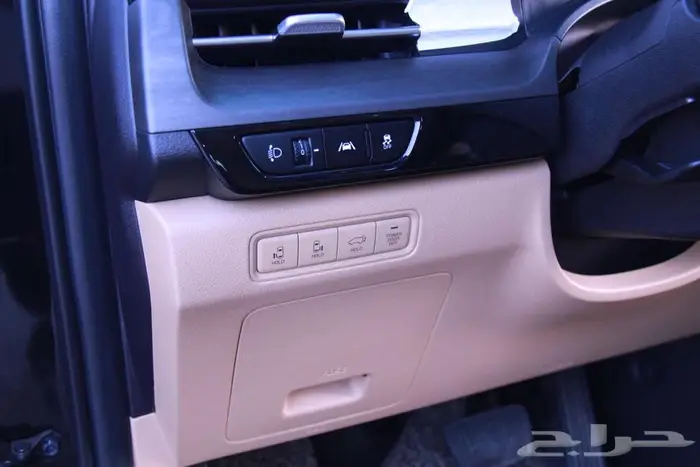 السيارة الرياضية العائلية ذات الممشى القليل بسعر مناسب 20