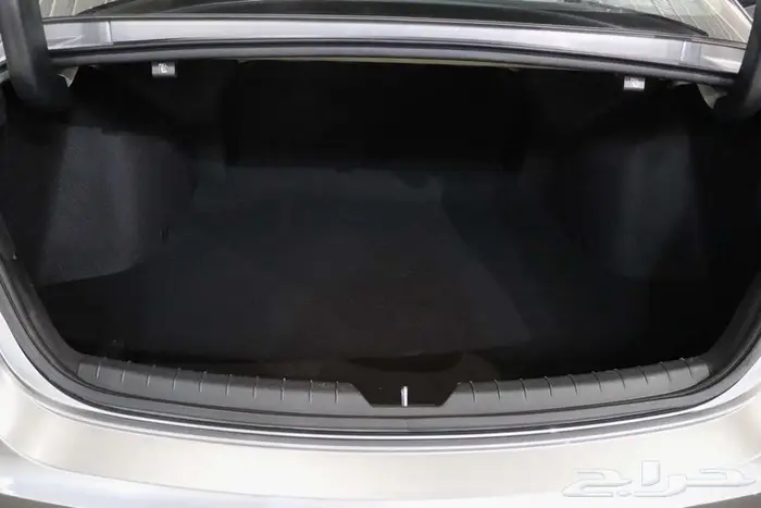 كيا K5 2023 هيبريد 11