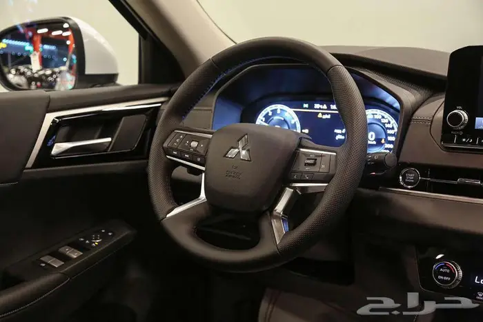 7 SEATS LEATHER ميتسوبيشي اوتلاندر GLX-HL بلس 2024 5