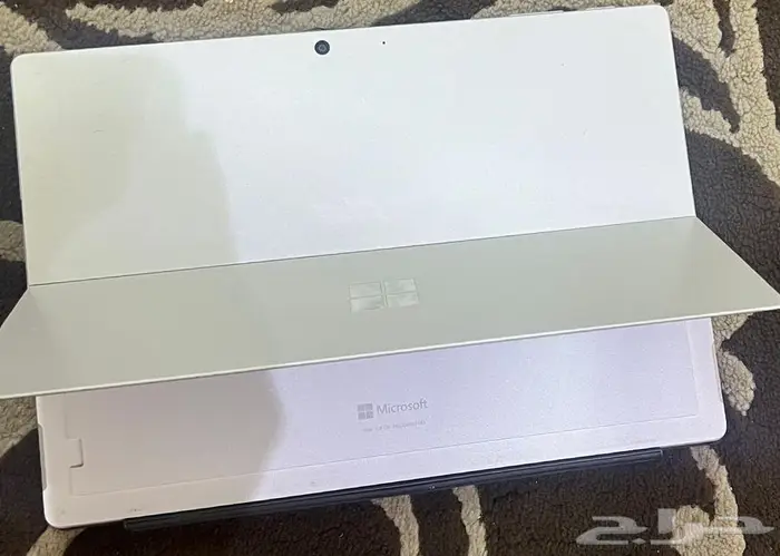 للبيع لابتوب مايكروسوفت سيرفس برو 7 6