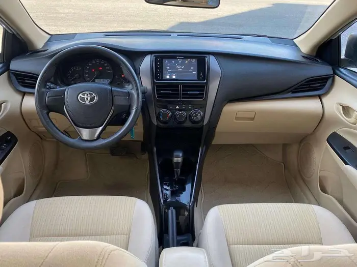 تويوتا يارس 2022 Y وارد عبداللطيف استخدام شخصي للبيع 21