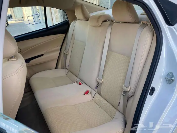 تويوتا يارس 2022 Y وارد عبداللطيف استخدام شخصي للبيع 33