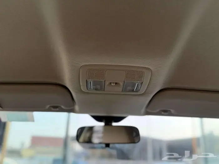 تويوتا يارس استاندر 1.5 بريمي 2026 11