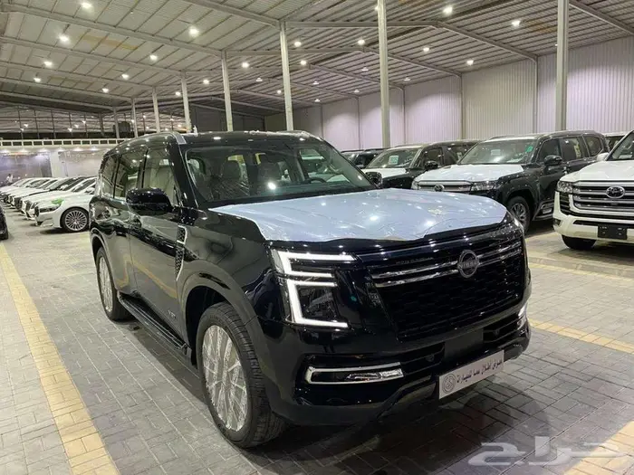 نيسان باترول بلاتنيوم 2025 اسود توين تربو خليجي عماني 9