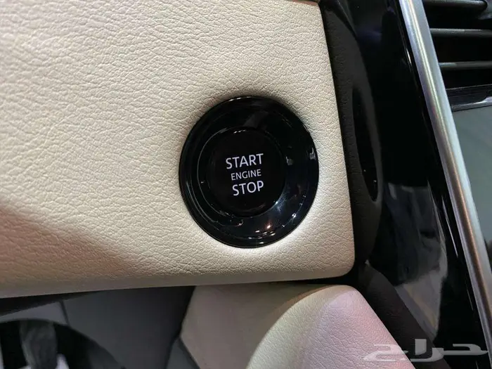 نيسان باترول بلاتنيوم 2025 اسود توين تربو خليجي عماني 44