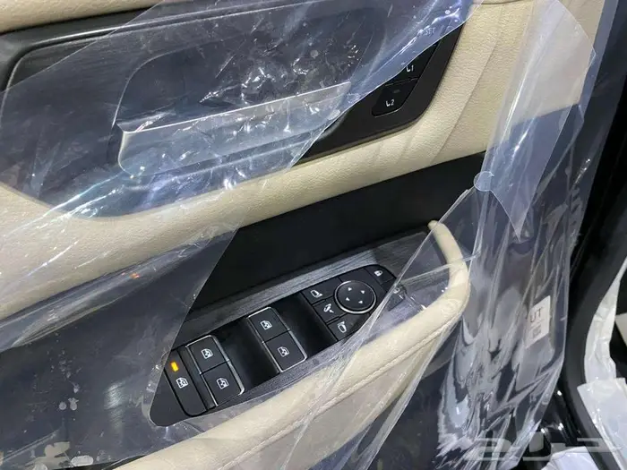 نيسان باترول بلاتنيوم 2025 اسود توين تربو خليجي عماني 41