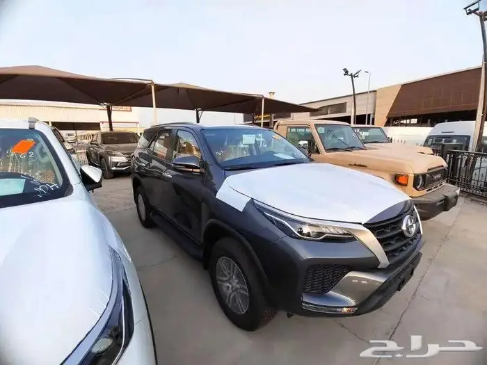 تويوتا فورتشنر 2025 دبل بنزين سعودي ضمان عبد الطيف جميل 3