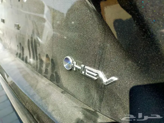 تويوتا كامري استندر هايبرد 12