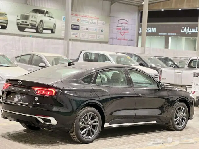 فورد تورس تريند 2026 ومتوفر تيتانيوم فل اقساط 9