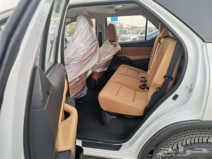 تويوتا فورتشنر GX2 ديزل دبل موديل 2025 سعودي 13