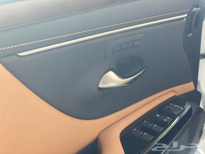 لكزس ES 300 HH موديل 2025 - خليجي أقل سعر 18