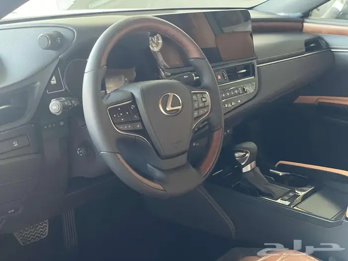 لكزس ES 300 HH موديل 2025 - خليجي أقل سعر 20