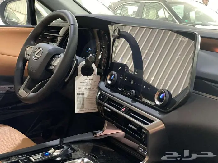 لكزس RX 350 BB بنزين 2025 - داخلي جملي ( أقل سعر ) 41