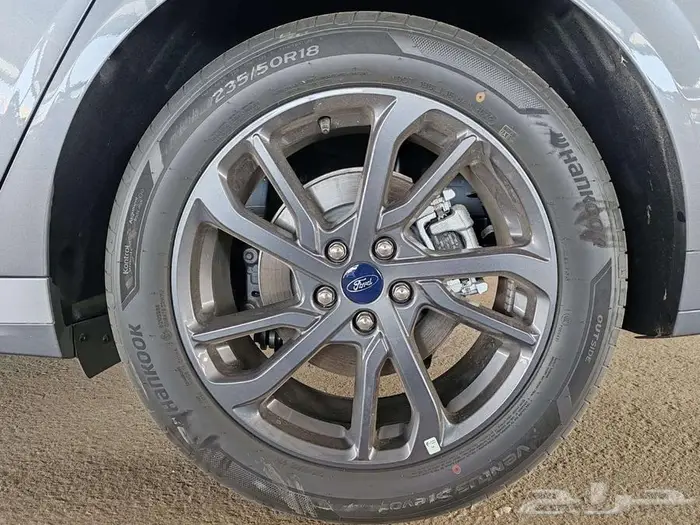 فورد تورس ترند 2026 6