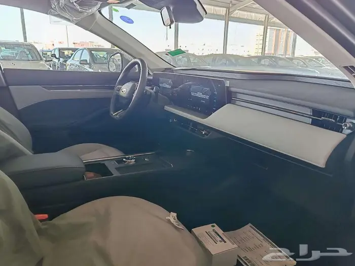 فورد تورس ترند 2026 13