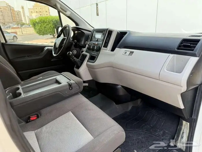 تويوتا هايس باص سقف عالي موديل 2020 سعر ممتاز 79.000 الف 10