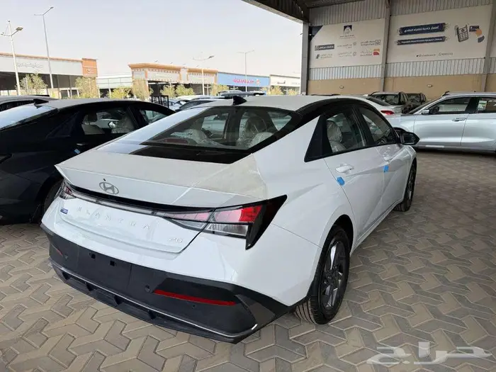 هيونداى النترا سمارت موديل 2025 مكينة 2000 صيني 4