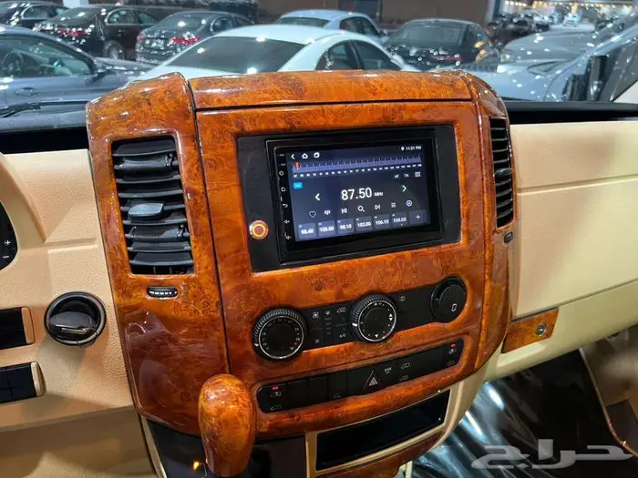 مرسيدس فان سبرنتر 2012 9