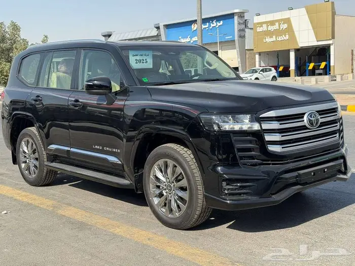 لاندكروزر 2025 GXR L5 S الساير 2