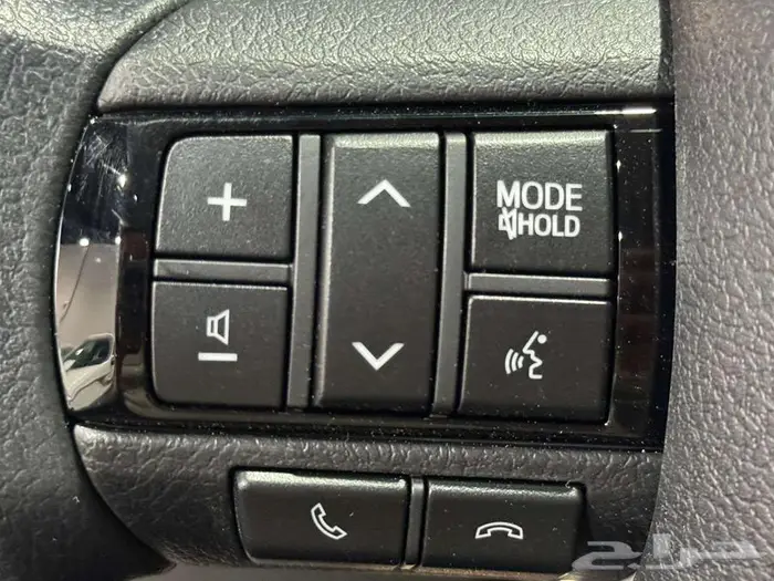 هايلوكس غمارتين اوتوماتيك بنزين فل كامل بريمي 2025 مفتاح 18