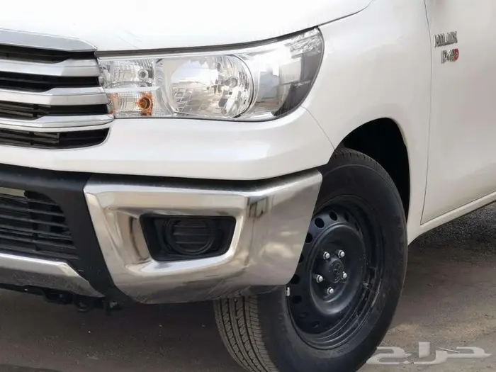 تويوتا هايلكس ديزل غماره موديل 2024 18