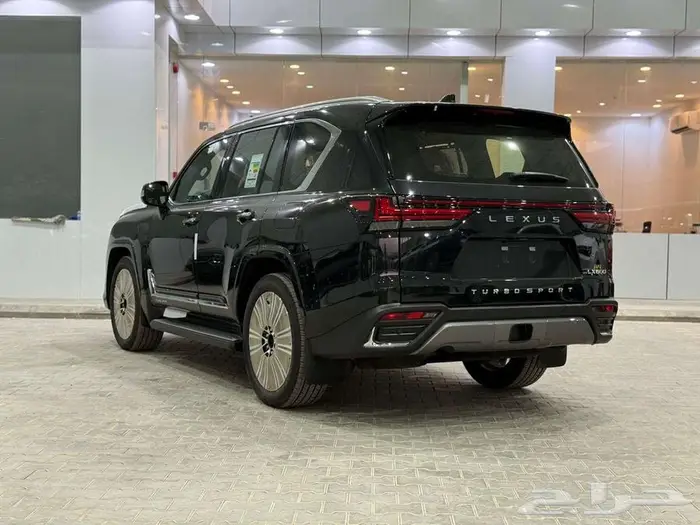 لكزس LX 600 BB موديل 2025 - بريمي 3