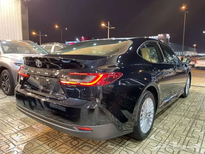 تويوتا كامري le 2025 كاش استلام فوري كاش او تقسيط افضل سعر 3