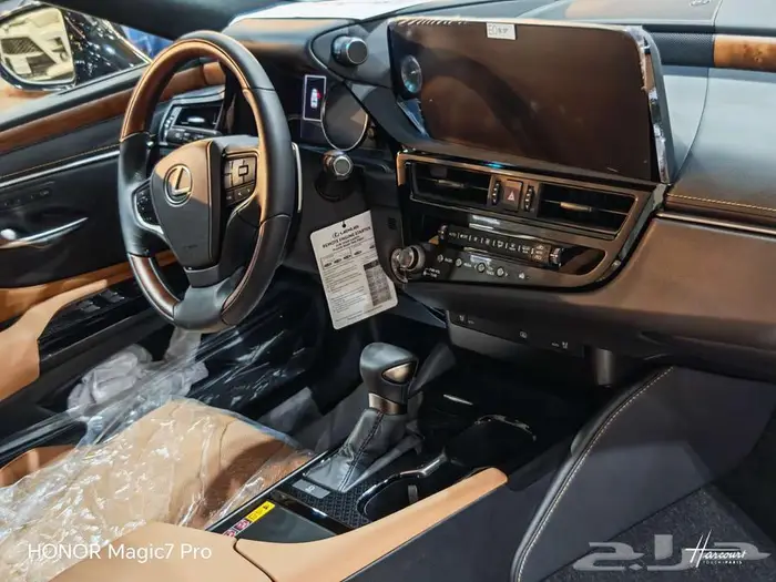 لكزس ES. 350.CCموديل 2025 6