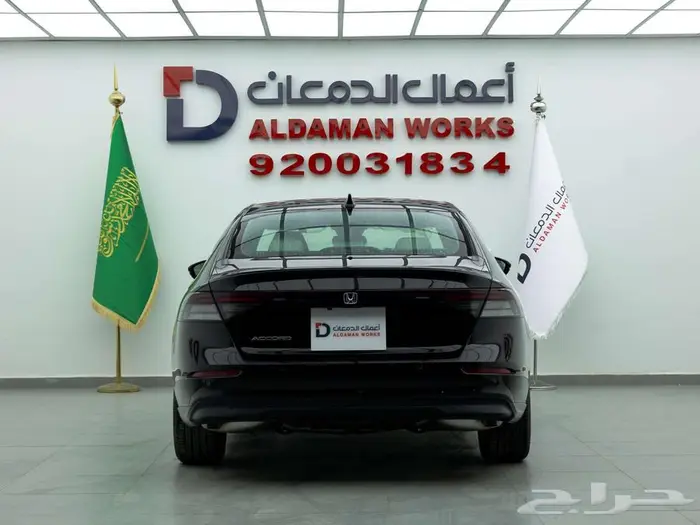 هوندا اكورد LX ستاندر 2025 تصميم يلفت الانظار 3