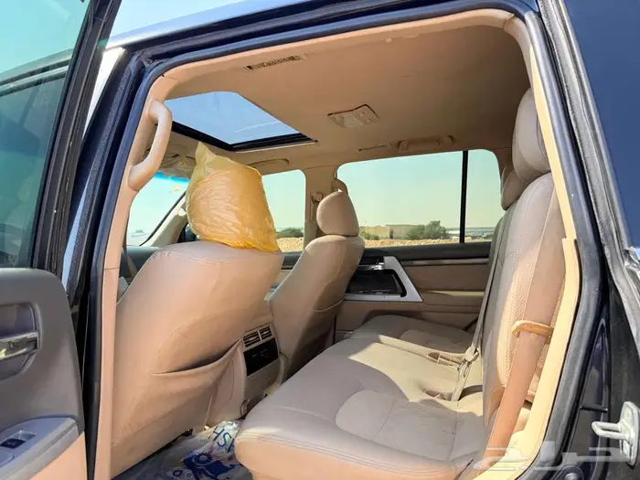 تويوتا لاند كروزر 2014 مرهم 2021 12