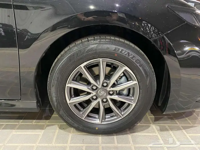 تويوتا كامري 2025 E ستاندر اسود سعودي 29