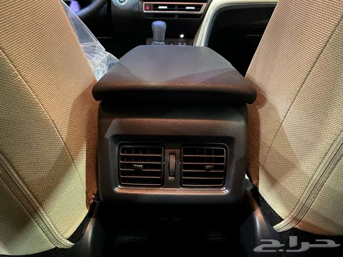 تويوتا كامري 2025 E ستاندر اسود سعودي 30