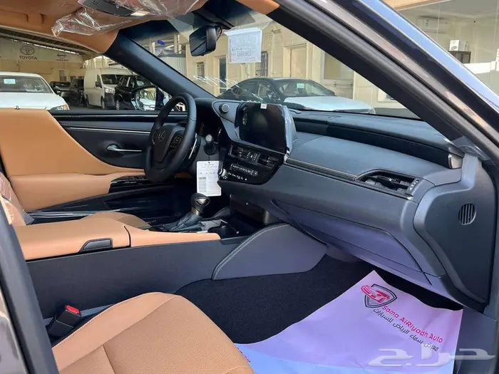 لكزس ES250 AA بنزين 2025 متاح اقساط و كاش 8