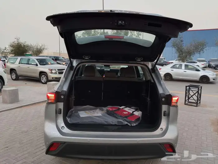 تويوتا هايلاندر ستاندر دبل 2025 4