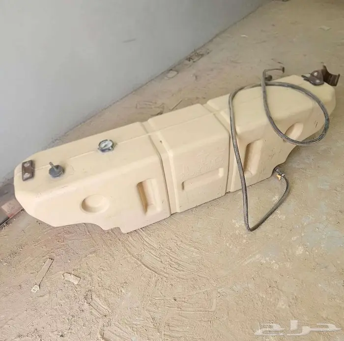 تانكي ماء للهايلكس 1