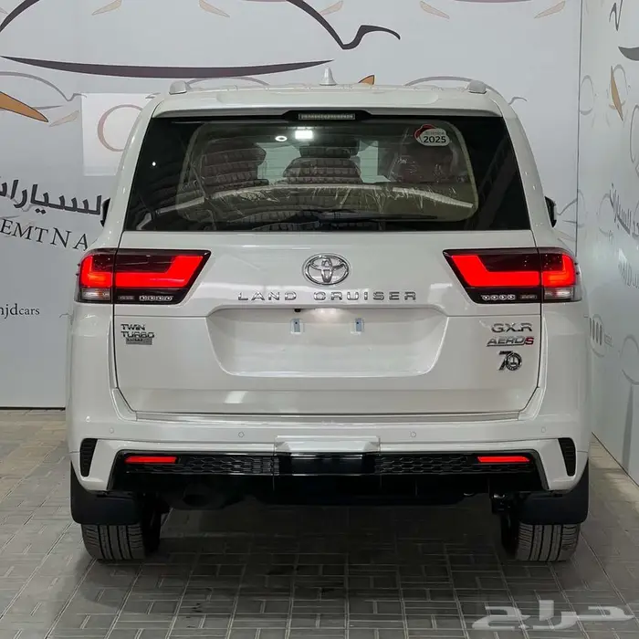 تويوتا لاندكروزر GXRS بنزين الساير 2025 بسعر 329000 3