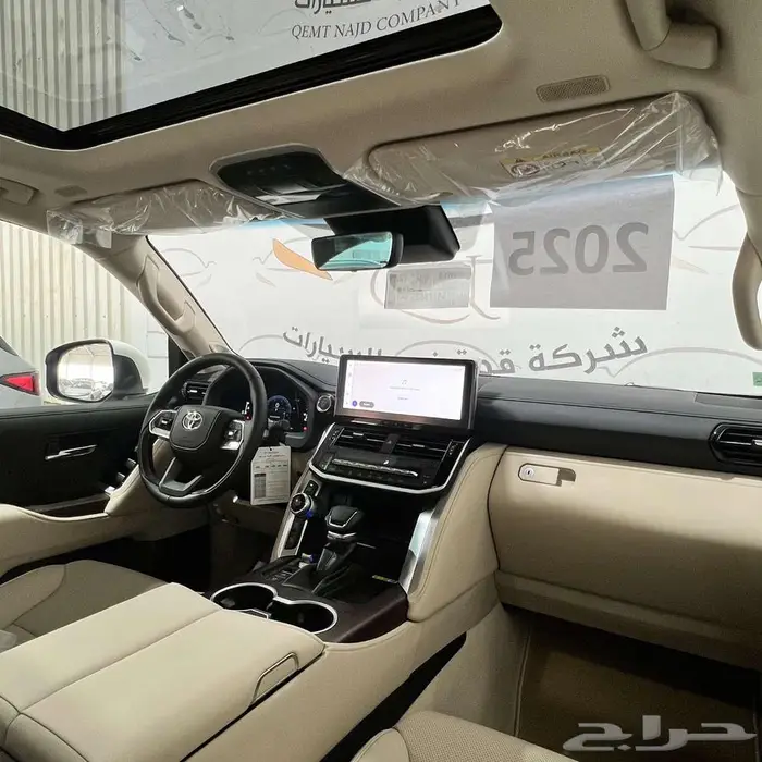 تويوتا لاندكروزر GXRS بنزين الساير 2025 بسعر 329000 9