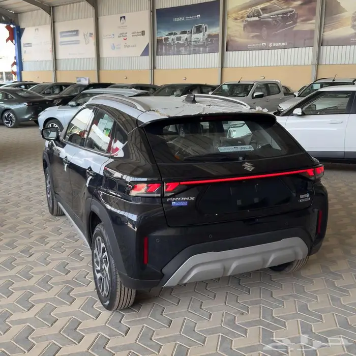 سوزوكي فرونكس GLX 2025 3