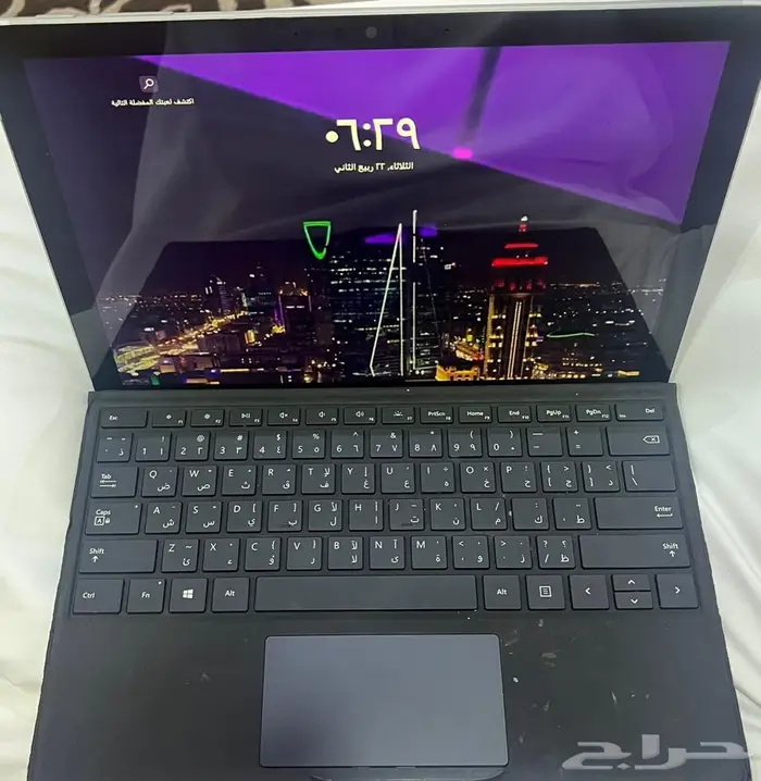 للبيع لابتوب مايكروسوفت سيرفس برو 7 2