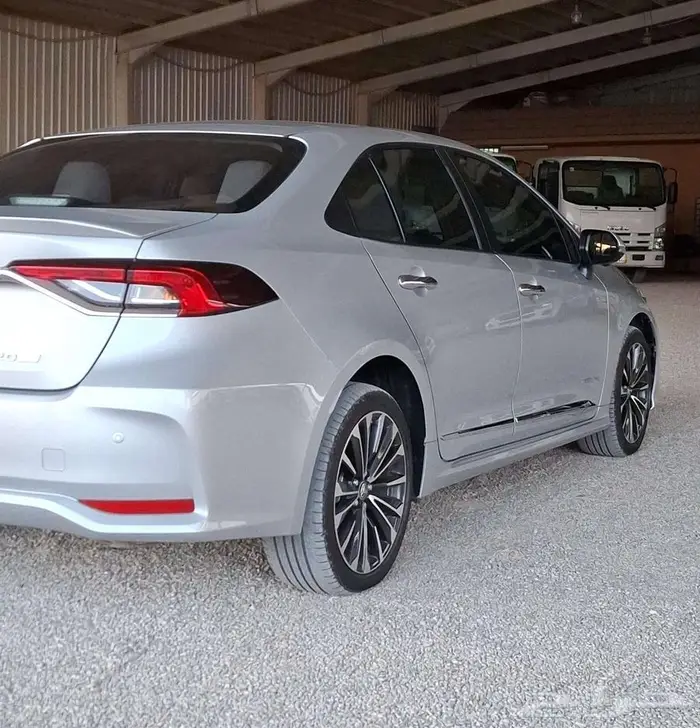 تويوتا كورولا XLI فل كامل قير اوتماتيك 2024 9