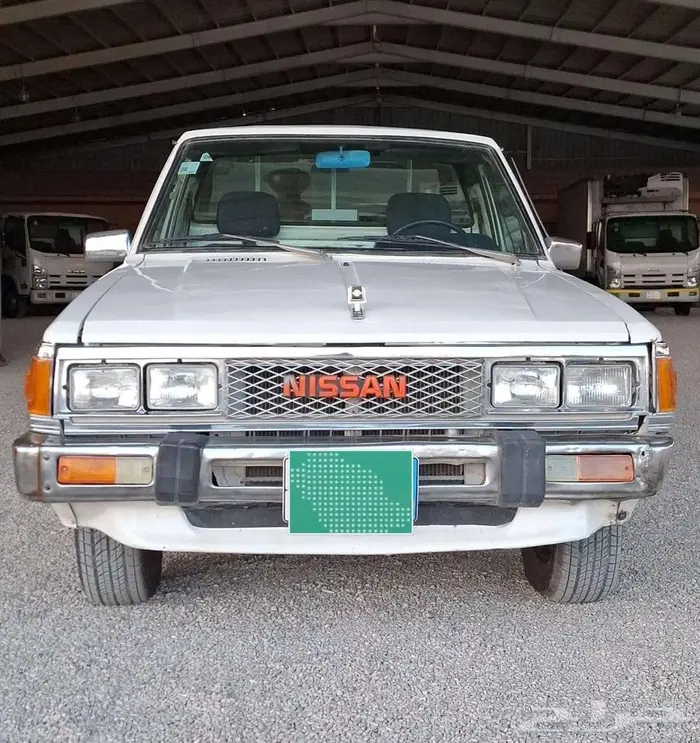 نيسان ددسن بكب غماره قير عادي 1985 0