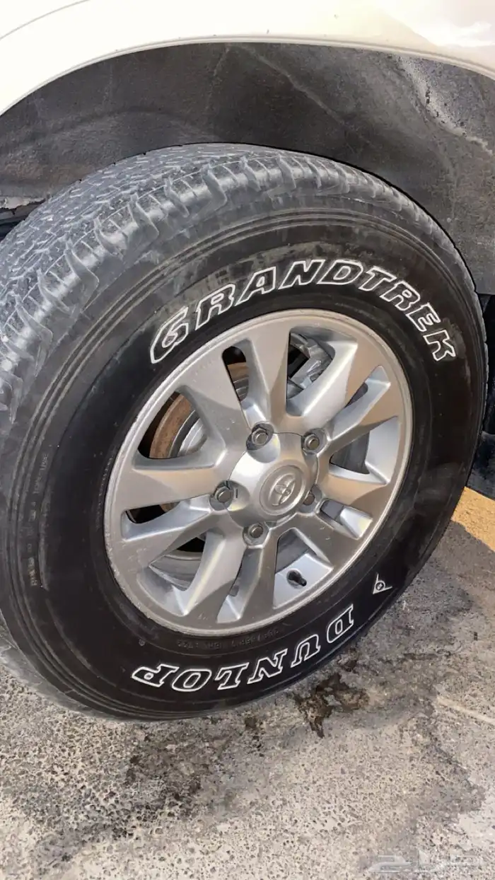 جنوط لاندكروزر وكالة 1