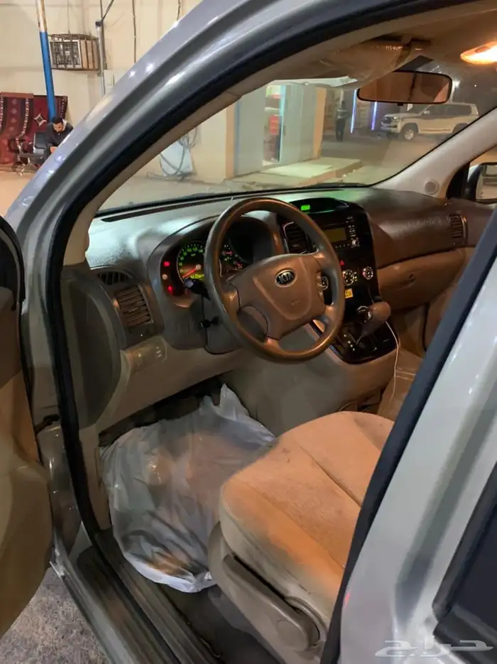 فان كيا للبيع 5