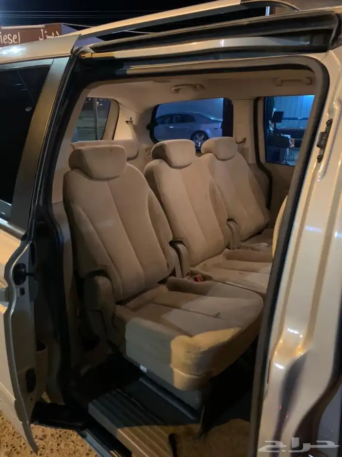 فان كيا للبيع 4