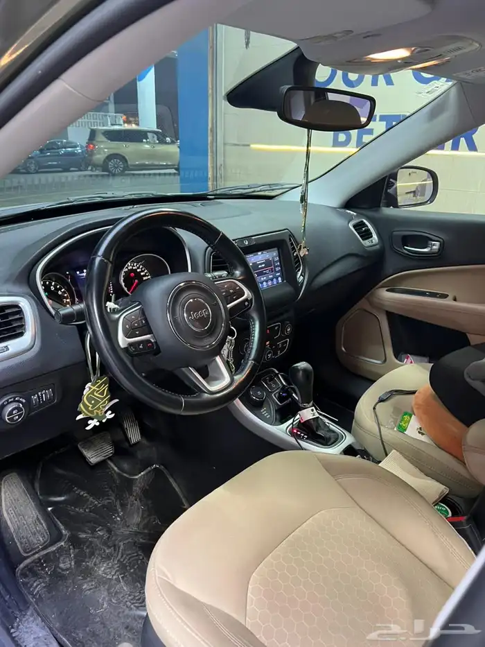 جيب كومباس 2018 12