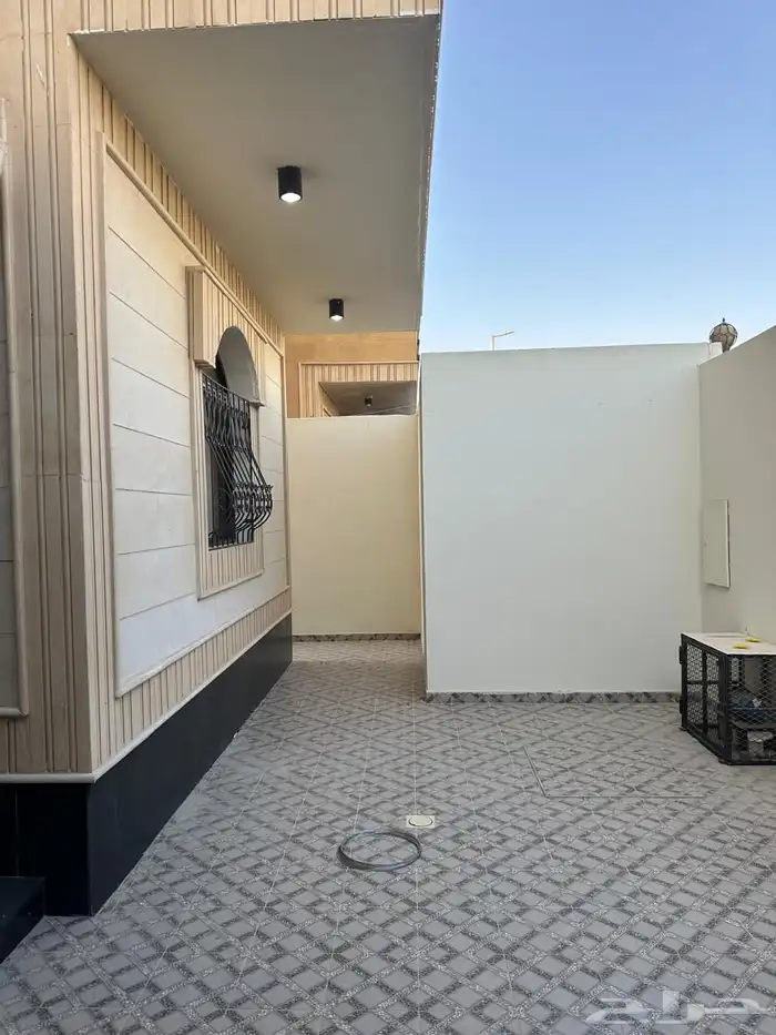 فيلا سكنيه للإيجار 17