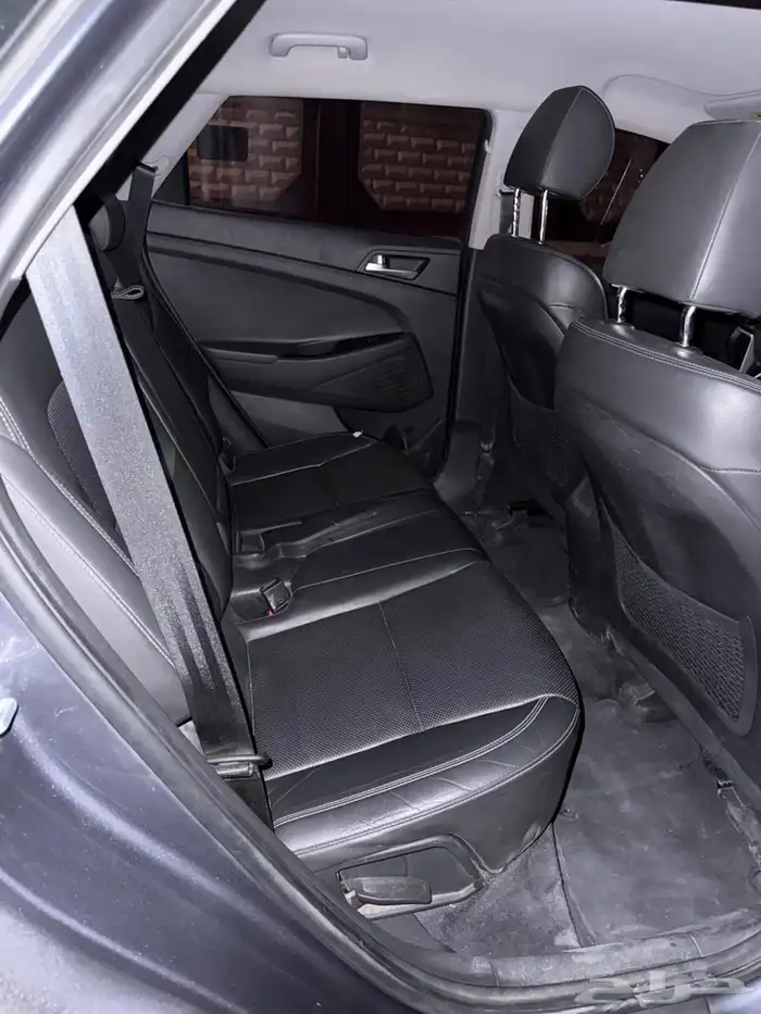 سياره توسان لبيع 5