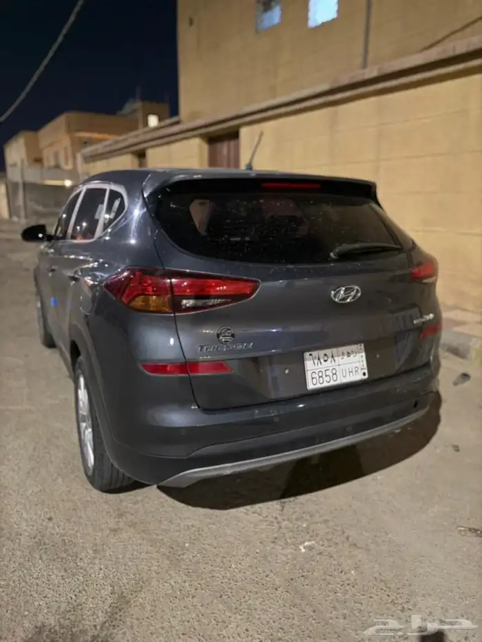 سياره توسان لبيع 7