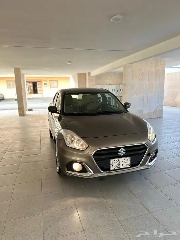 مجموعة من السيارات 7